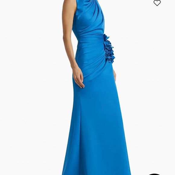 Mikado cut out gown - Picture 10 of 10